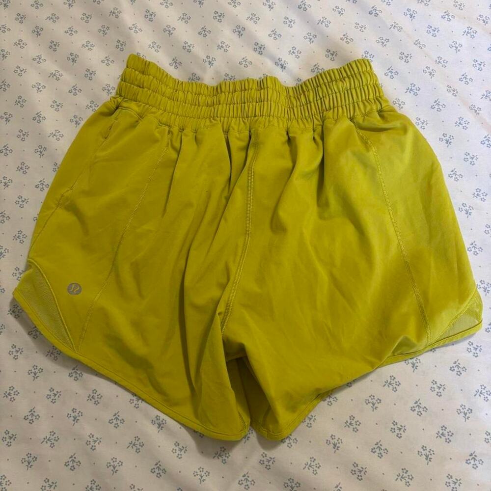 Lululemon hotty hot high rise shorts